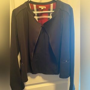 Hem & thread black jacket
